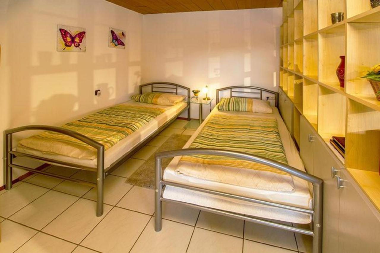 Haus Bergblick Appartement Oy-Mittelberg Buitenkant foto