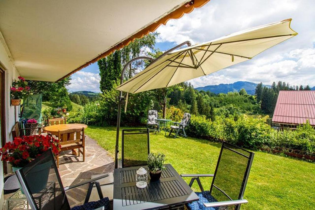 Haus Bergblick Appartement Oy-Mittelberg Buitenkant foto